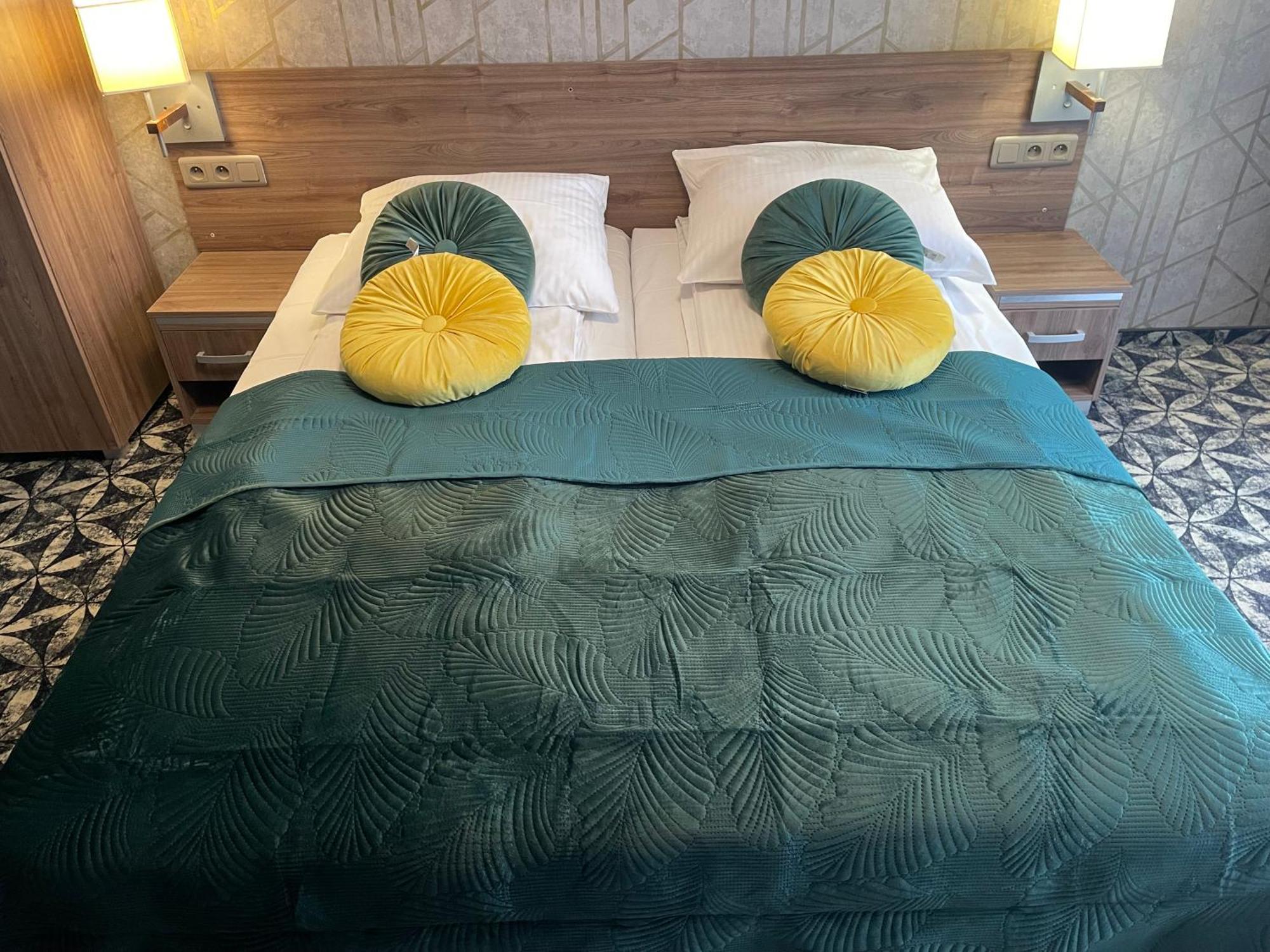 Hotel Zakliki คราคูฟ ภายนอก รูปภาพ